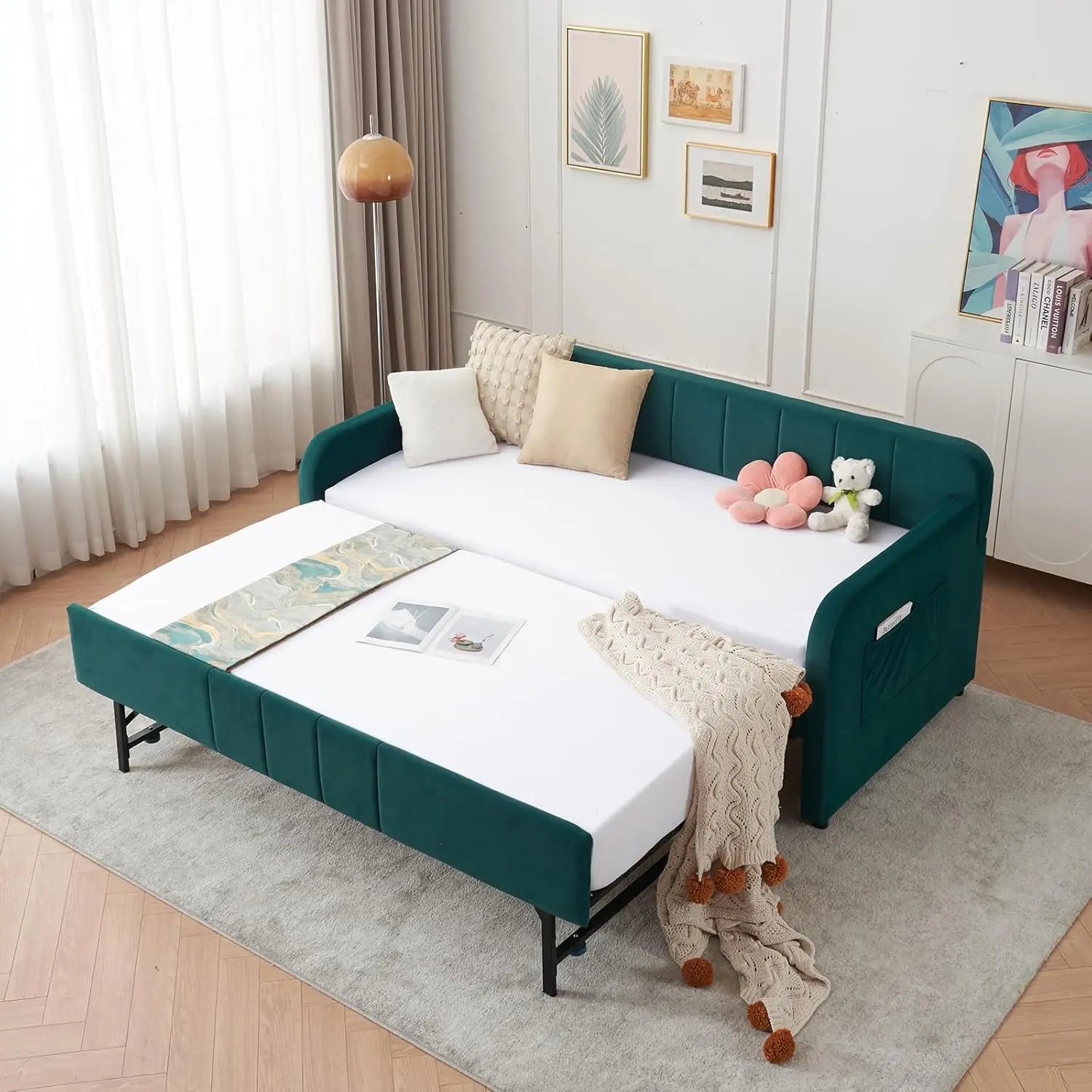 Daybed with Pop-Up Trundle